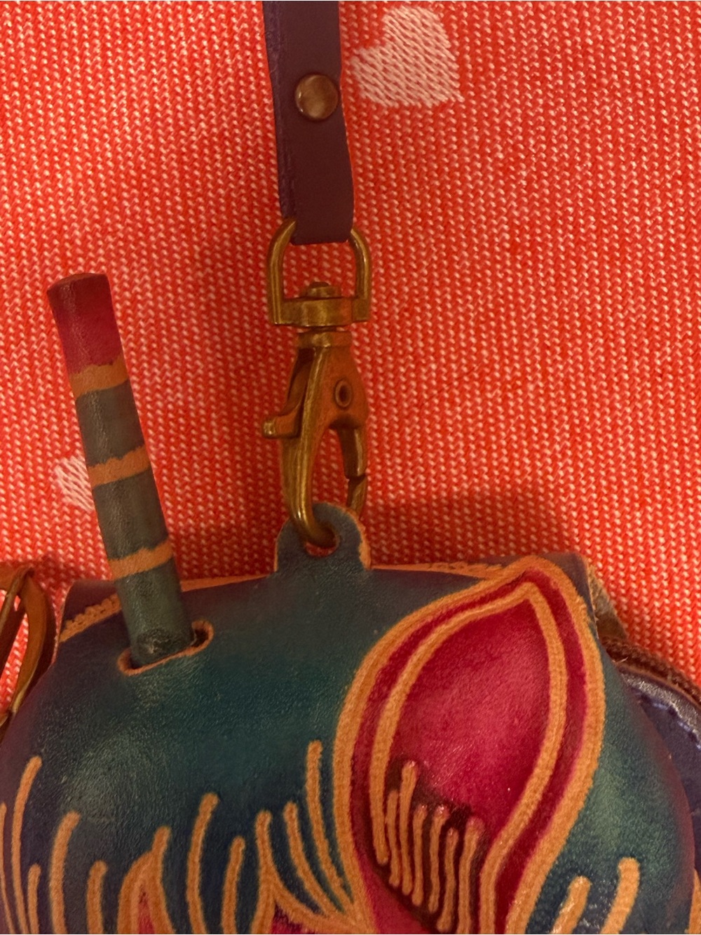 Hand made and embossed leather unicorn wristlet - Picture 9 of 17